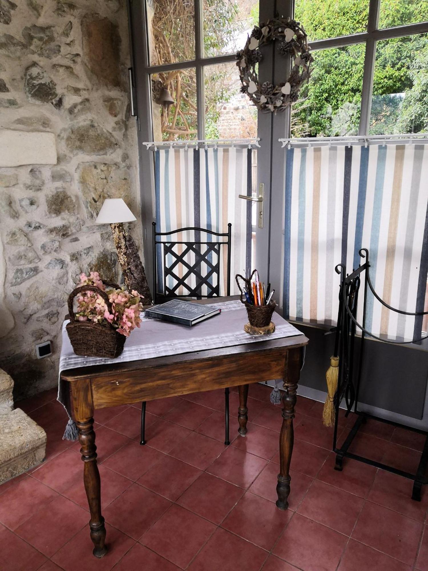Gite Du Hameau D'Amignie Vernay Zewnętrze zdjęcie